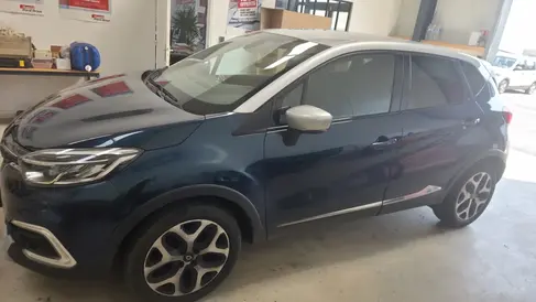 changement-de-custode-arriere-gauche-renault-captur-rapid-pare-brise-landerneau.webp