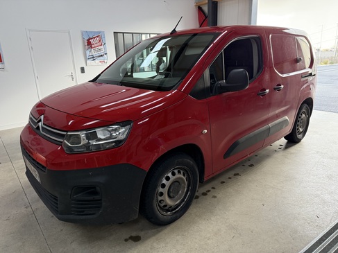 changement de pare brise  CITROEN BERLINGO RAPID PARE BRISE LANDERNEAU.jpg