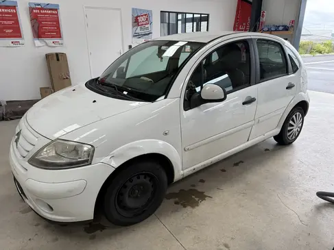changement-de-pare-brise-citroen-c3-rapid-pare-brise-landerneau-3.webp