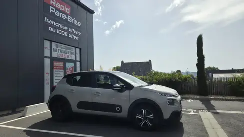 changement-de-pare-brise-citroen-c3-rapid-pare-brise-landerneau_4.webp