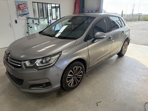 changement de pare brise  CITROEN C4 2 RAPID PARE BRISE LANDERNEAU.jpg