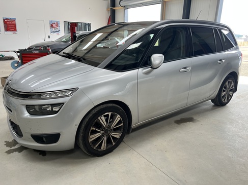 changement de pare brise CITROEN C4 PICASSO RAPID PARE BRISE LANDERNEAU.jpg