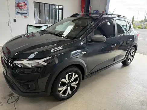 changement-de-pare-brise-dacia-sandero-rapid-pare-brise-landerneau-2.webp