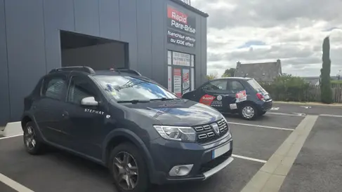 changement-de-pare-brise-dacia-sandero-rapid-pare-brise-landerneau_2.webp