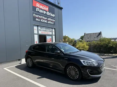 changement-de-pare-brise-ford-focus-rapid-pare-brise-landerneau_1.webp