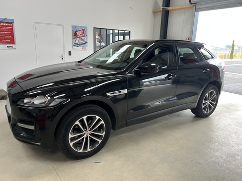 changement de pare brise JAGUAR F PACE RAPID PARE BRISE LANDERNEAU.jpg