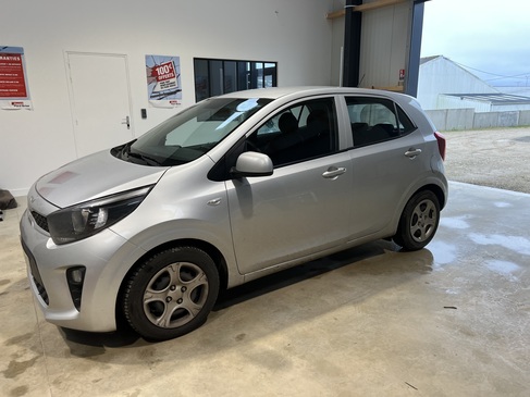 changement de pare brise KIA PICANTO 3 RAPID PARE BRISE LANDERNEAU.jpg