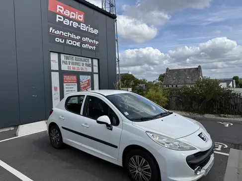 changement-de-pare-brise-peugeot-207-rapid-pare-brise-landerneau_1.webp