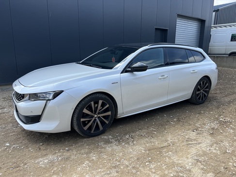 changement de pare brise PEUGEOT 508 RAPID PARE BRISE LANDERNEAU.jpg