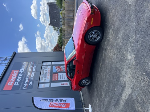 changement de pare brise PORSCHE RAPID PARE BRISE LANDERNEAU.jpg