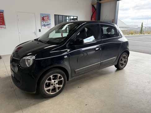 changement de pare brise  RENAULT TWINGO RAPID PARE BRISE LANDERNEAU.jpg