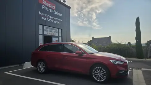 changement-de-pare-brise-seat-leon-rapid-pare-brise-landerneau_5.webp