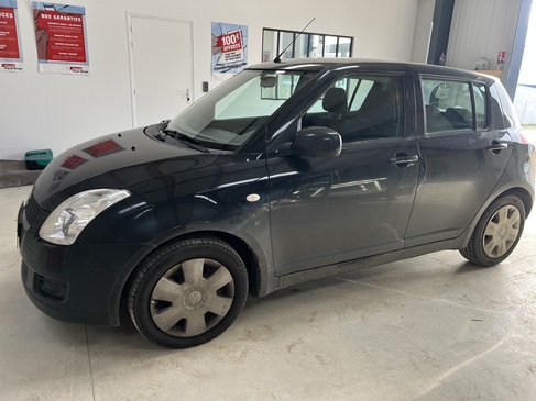 Changement de pare brise SUZUKI SWIFT 3 rapid pare brise landeneau.jpg