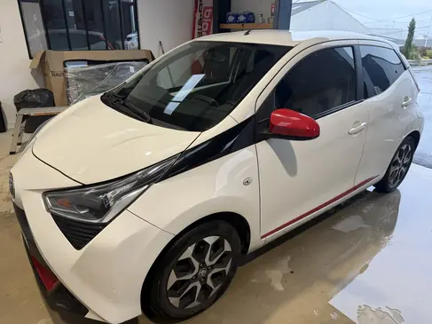 changement-de-pare-brise-toyota-aygo-rapid-pare-brise-landerneau.webp
