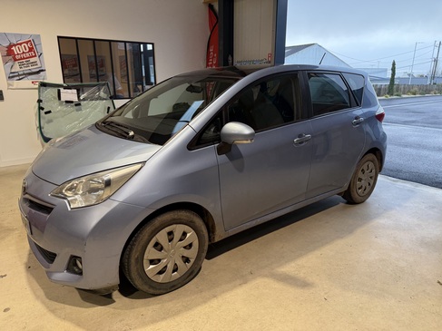 changement de pare brise  TOYOTA VERSO RAPID PARE BRISE LANDERNEAU.jpg