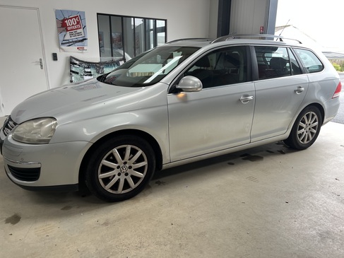 Changement de pare brise VOLKSWAGEN GOLF rapid pare brise landeneau.jpg