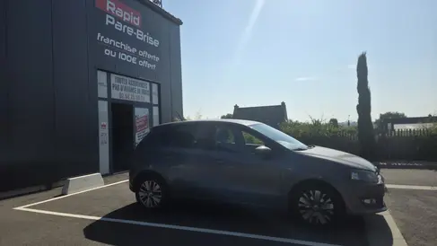 changement-de-pare-brise-volkswagen-polo-rapid-pare-brise-landerneau_3.webp