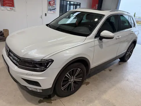 changement-de-pare-brise-volkswagen-tiguan-ii-cross-rapid-pare-brise-landerneau.webp