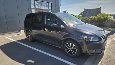 changement-de-pare-brise-volkswagen-touran-rapid-pare-brise-landerneau_2.webp