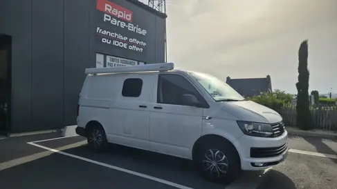 changement-de-pare-brise-volkswagen-transpoteur-rapid-pare-brise-landerneau.webp