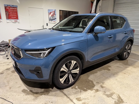 changement de pare brise  VOLVO XC40 RAPID PARE BRISE LANDERNEAU.jpg
