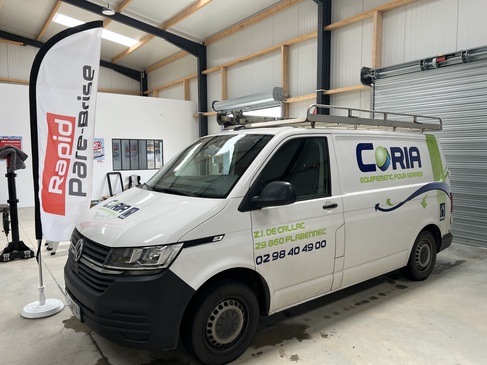 changement de pare brise VW TRANSPORTER RAPID PARE BRISE LANDERNEAU.jpg