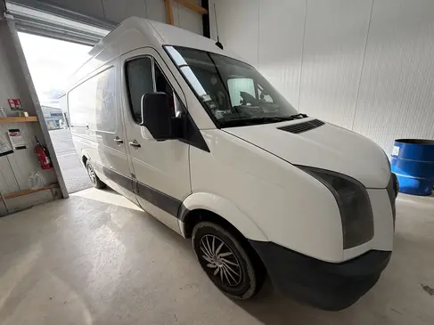 changement-de-vitre-triange-custode-volkswagen-crafter-rapid-pare-brise-landerneau.webp